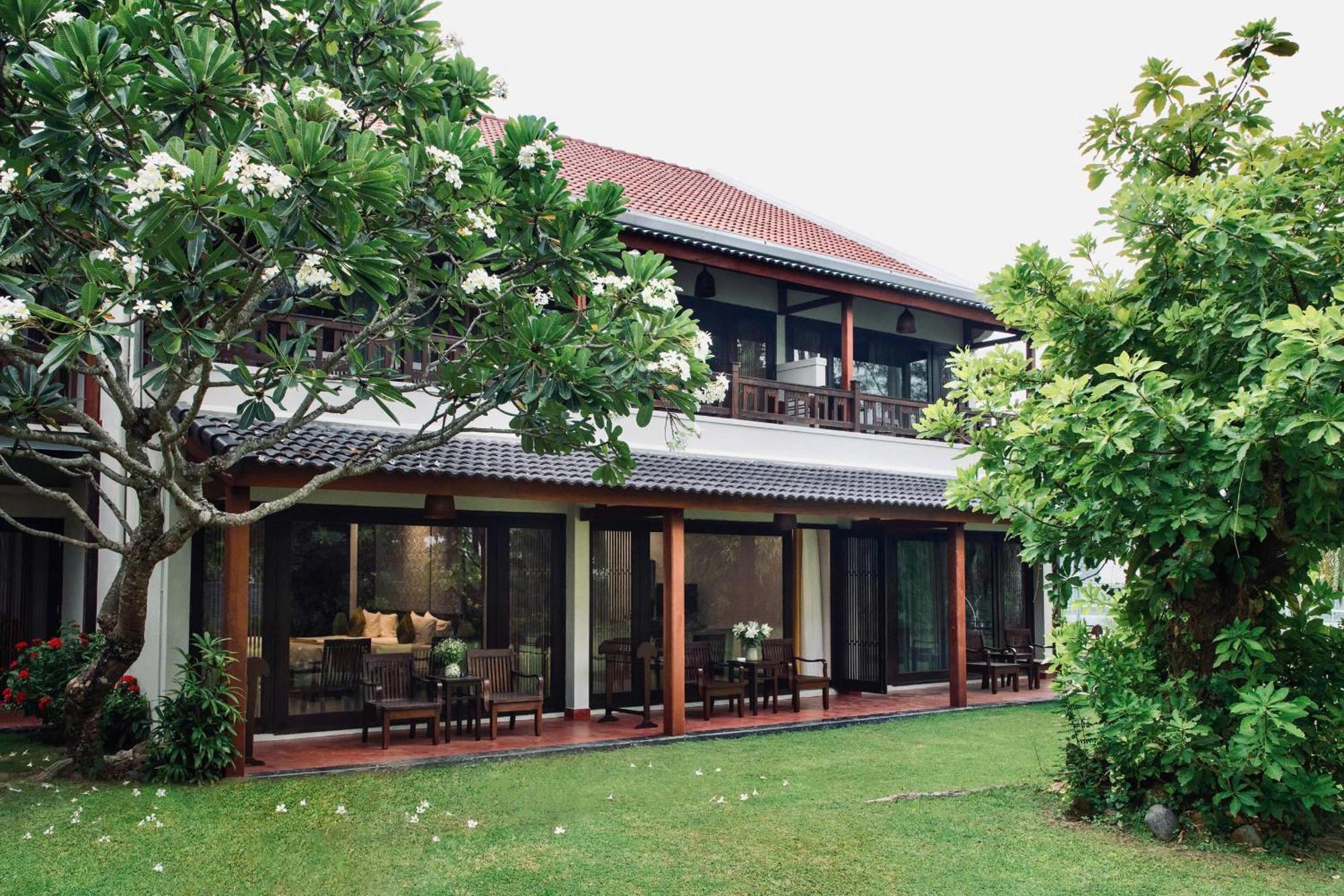 Palm Garden Beach Resort & Spa Хоян Екстер'єр фото The Siam Society